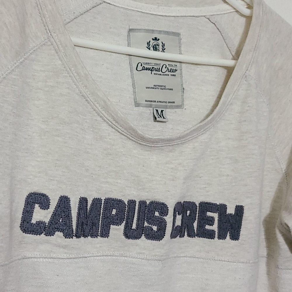 Campus Crew Pull Over